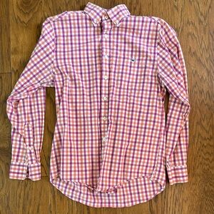 Vineyard Vines Pink and White Casual Button Down Shirt